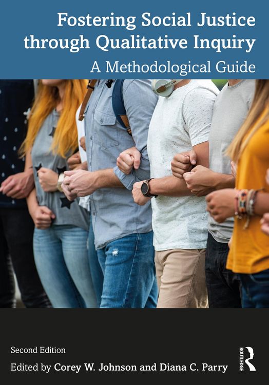 Produktbild: Fostering Social Justice through Qualitative Inquiry