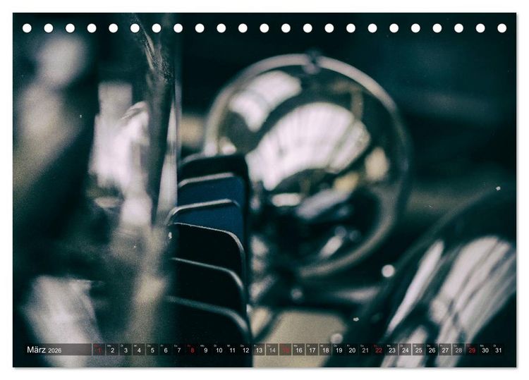 Produktbild: Oldtimer - vergangene Sch&ouml;nheiten (Tischkalender 2026 DIN A5 quer), CALVENDO Monatskalender