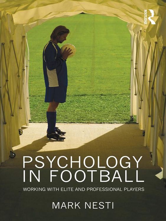 Produktbild: Psychology in Football