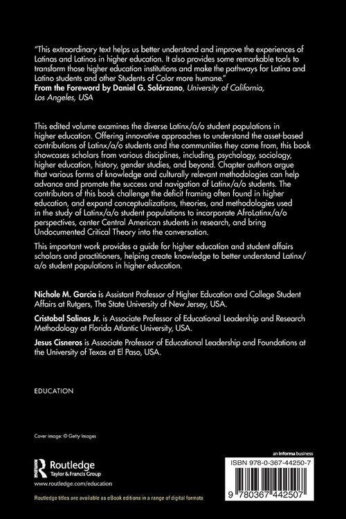 Produktbild: Studying Latinx/a/o Students in Higher Education