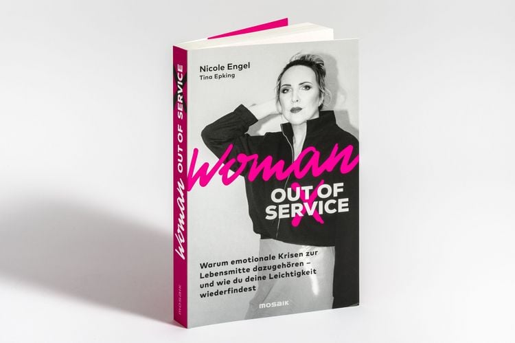 Produktbild: Woman Out of Service