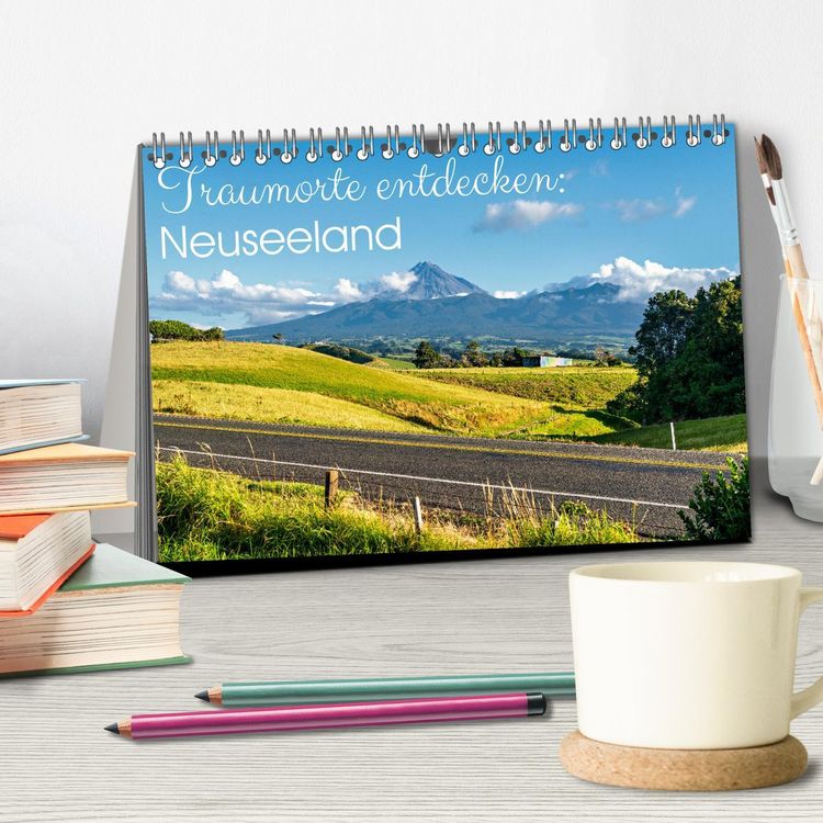 Produktbild: Traumorte entdecken: Neuseeland (Tischkalender 2026 DIN A5 quer), CALVENDO Monatskalender