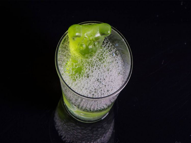 Produktbild: CALVENDO Puzzle Gummib&auml;ren beim Baden | 1000 Teile Lege-Gr&ouml;&szlig;e 64x48cm Foto-Puzzle f&uuml;r gl&uuml;ckliche Stunden