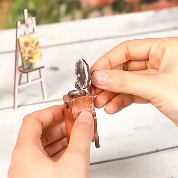 Produktbild: FiguredArt YM06 - DIY Book Nook, Mini Gew&auml;chshaus, Puzzle 167 Teile, Miniatur-Diorama