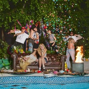 Produktbild: Lambrini Girls: Who Let The Dogs Out
