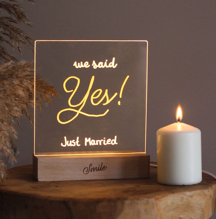 'Smile LED MessageBoard online bestellen