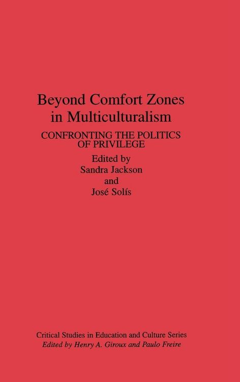 Produktbild: Beyond Comfort Zones in Multiculturalism