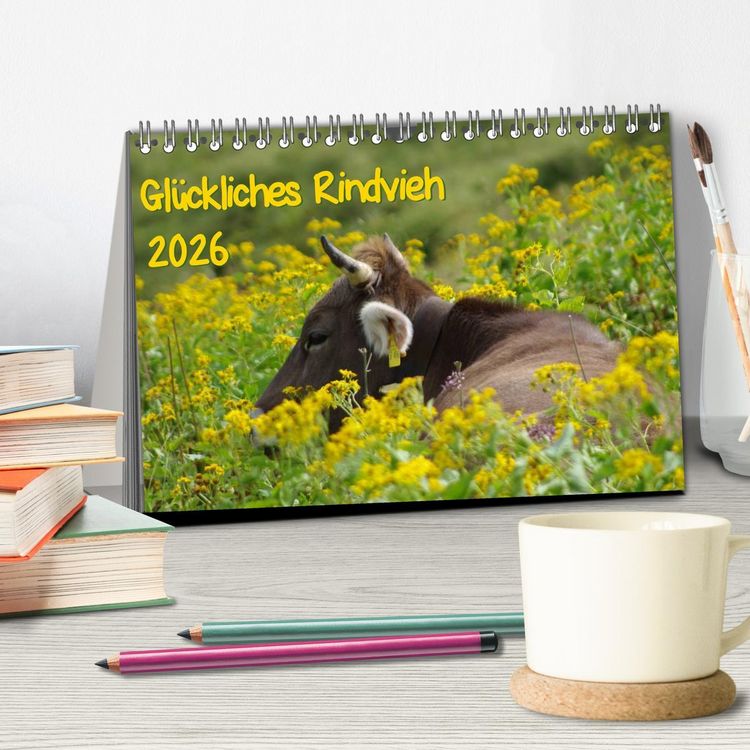 Produktbild: Gl&uuml;ckliches Rindvieh 2026 (Tischkalender 2026 DIN A5 quer), CALVENDO Monatskalender