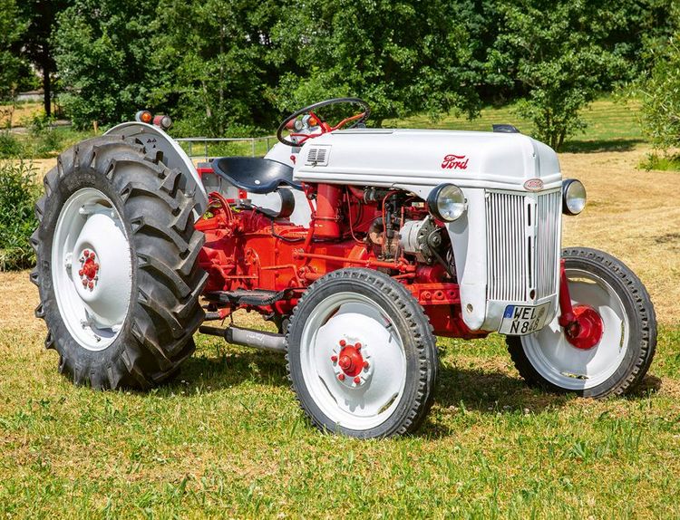 Produktbild: Traktor Klassiker 2027 &ndash; Eintragkalender