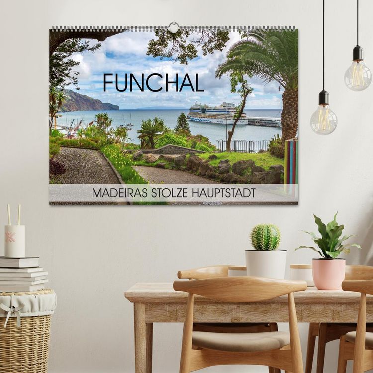Produktbild: Funchal - Madeiras stolze Hauptstadt (Wandkalender 2026 DIN A2 quer), CALVENDO Monatskalender