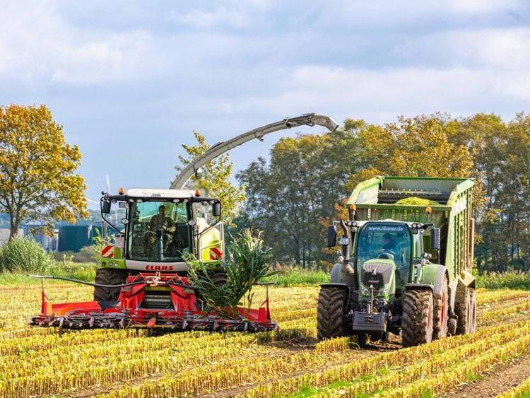 Produktbild: CALVENDO Puzzle Claas Jaguar 950 und Fendt 724 Vario mit Fendt Tigo 65 XR D Ladewagen | 1000 Teile Lege-Gr&ouml;&szlig;e 64x48cm Foto-Puzzle f&uuml;r gl&uuml;ckliche Stund