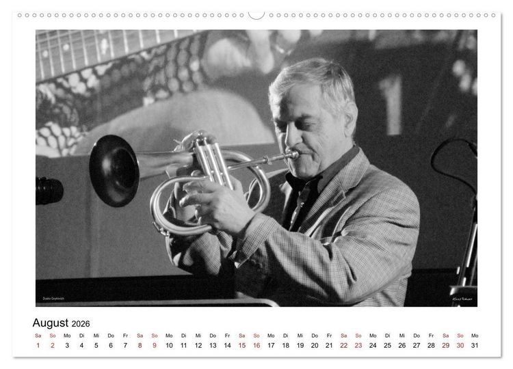 Produktbild: Internationale Meister des Jazz in Schwarzwei&szlig; (hochwertiger Premium Wandkalender 2026 DIN A2 quer), Kunstdruck in Hochglanz