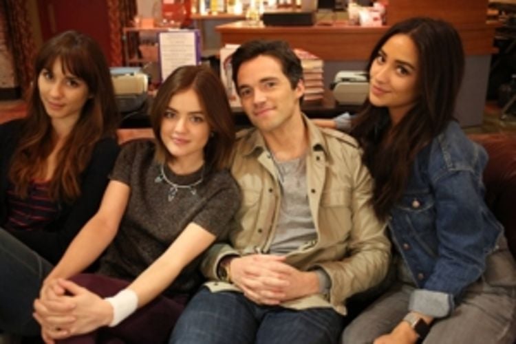 Produktbild: Pretty Little Liars - Die komplette 7. Staffel [4 DVDs]