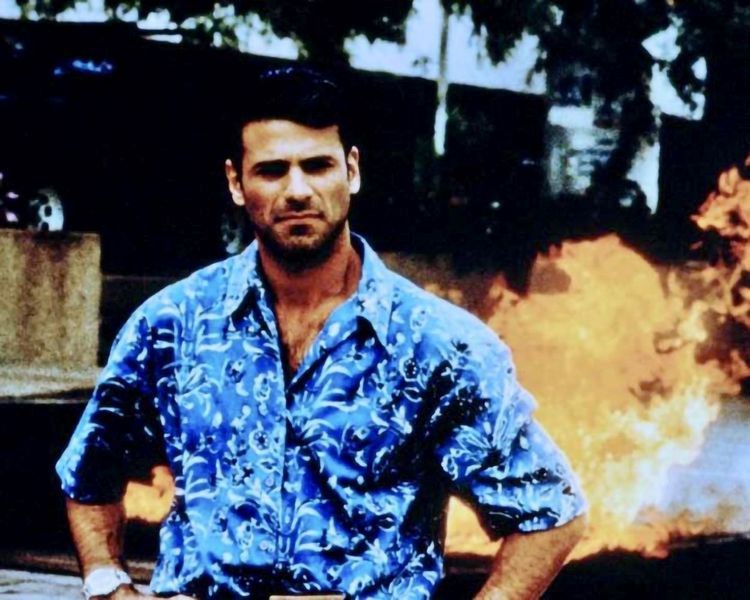 Produktbild: Tropical Heat - Der Film: Mord unter hei&szlig;er Sonne / Spielfilm-Ableger der Kultkrimireihe (Pidax Film-Klassiker)