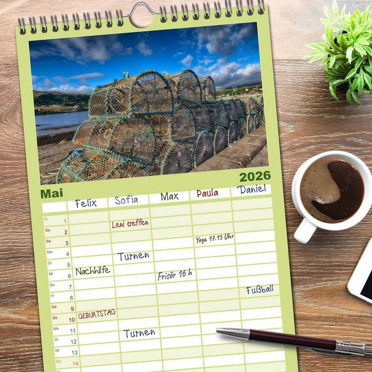 Produktbild: Familienplaner 2026 - Schottland im Licht mit 5 Spalten (Wandkalender, 21 x 45 cm) CALVENDO