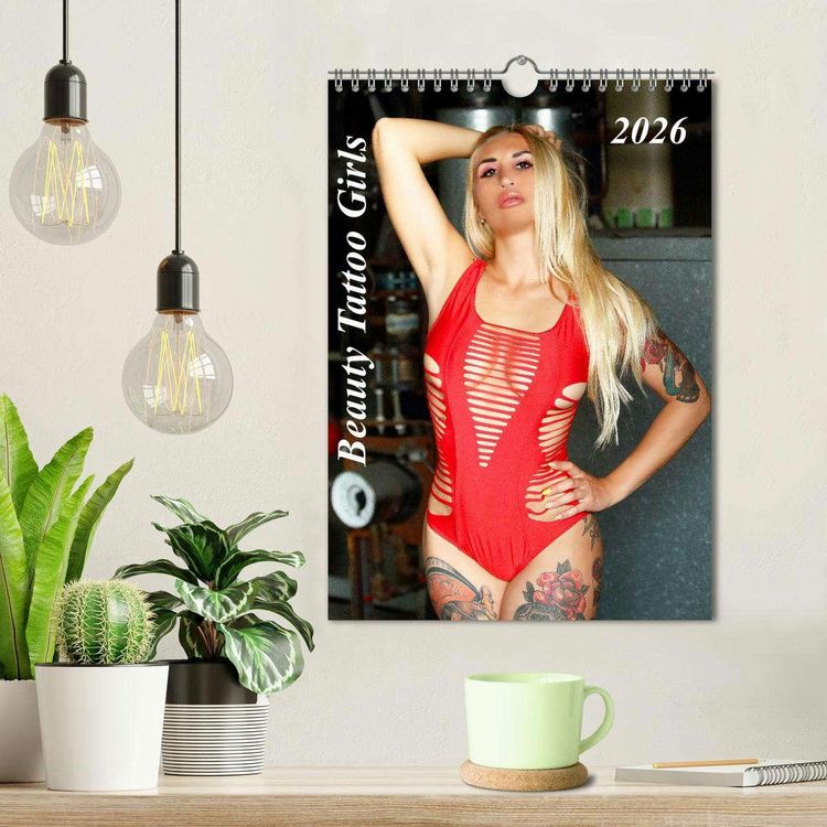 Produktbild: Beauty Tattoo Girls 2026 (Wandkalender 2026 DIN A4 hoch), CALVENDO Monatskalender