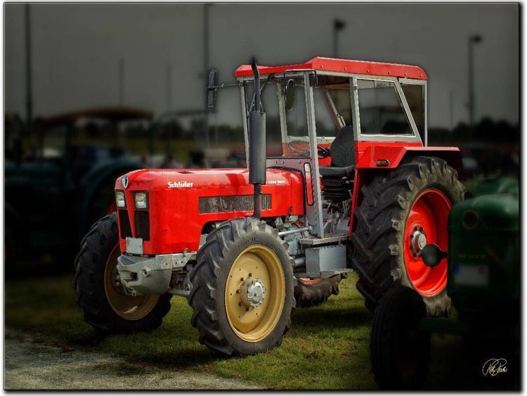 Produktbild: CALVENDO Puzzle Oldtimer Traktor Schl&uuml;ter | 1000 Teile Lege-Gr&ouml;&szlig;e 64x48cm Foto-Puzzle f&uuml;r gl&uuml;ckliche Stunden