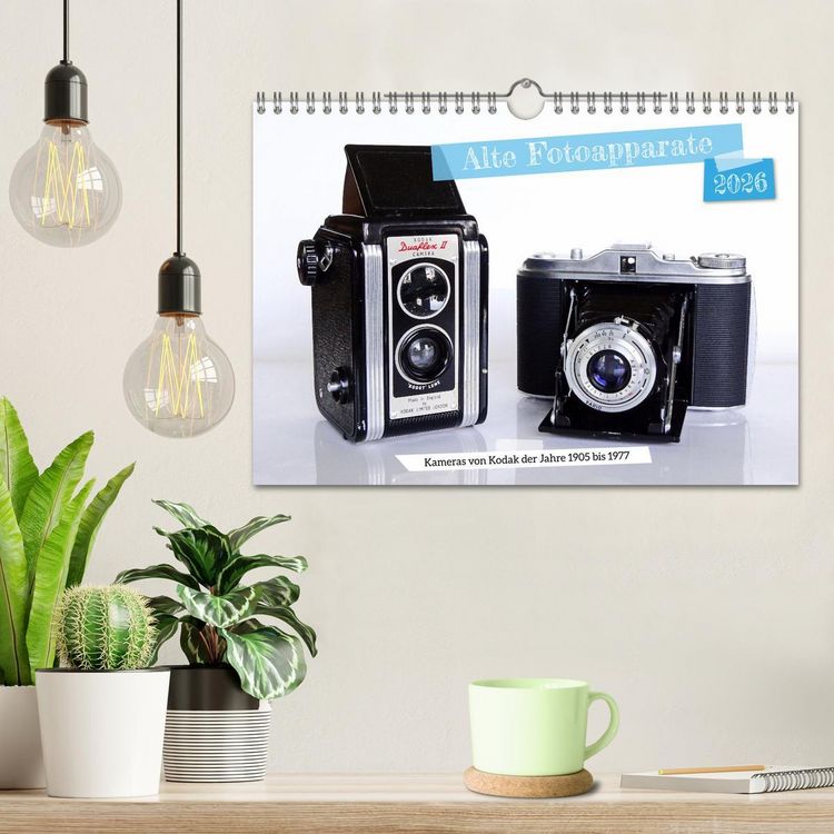 Produktbild: Alte Fotoapparate - Kameras von Kodak der Jahre 1905 bis 1977 (Wandkalender 2026 DIN A4 quer), CALVENDO Monatskalender