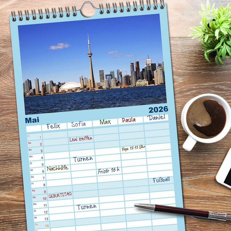 Produktbild: Familienplaner 2026 - Provinzhauptstadt Toronto mit 5 Spalten (Wandkalender, 21 x 45 cm) CALVENDO