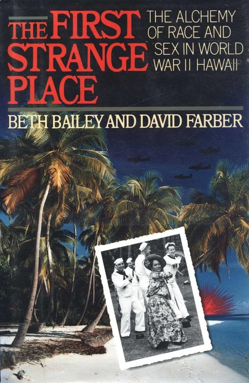 Produktbild: The First Strange Place