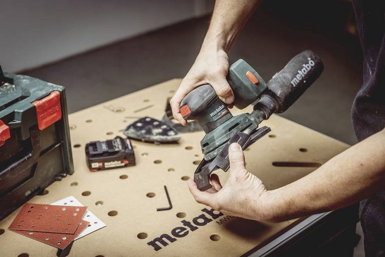 Produktbild: Metabo SM 18 LTX BL 602089840 Multischleifer b&uuml;rstenlos, inkl. Koffer, ohne Akku, ohne Ladeger&auml;t 18 V 100 x 150 mm