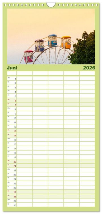 Produktbild: Familienplaner 2026 - Riesenr&auml;der - Ein Spa&szlig; f&uuml;r jung und alt. mit 5 Spalten (Wandkalender, 21 x 45 cm) CALVENDO