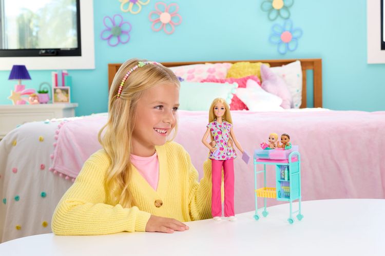 Produktbild: Barbie Nurturing Spielset - Kinder&auml;rztin