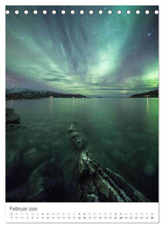 Produktbild: Nordlichter &ndash; Farbenspiel der Nacht (Tischkalender 2026 DIN A5 hoch), CALVENDO Monatskalender
