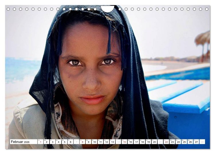 Produktbild: PORTRAITS - Frauen aus aller Welt (Wandkalender 2026 DIN A4 quer), CALVENDO Monatskalender