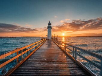 Produktbild: CALVENDO Puzzle Abends flie&szlig;t die Sonne ins Meer und der Leuchtturm bewahrt das letzte Licht des Tages | 1000 Teile Lege-Gr&ouml;&szlig;e 64x48cm Foto-Puzzle f&uuml;r
