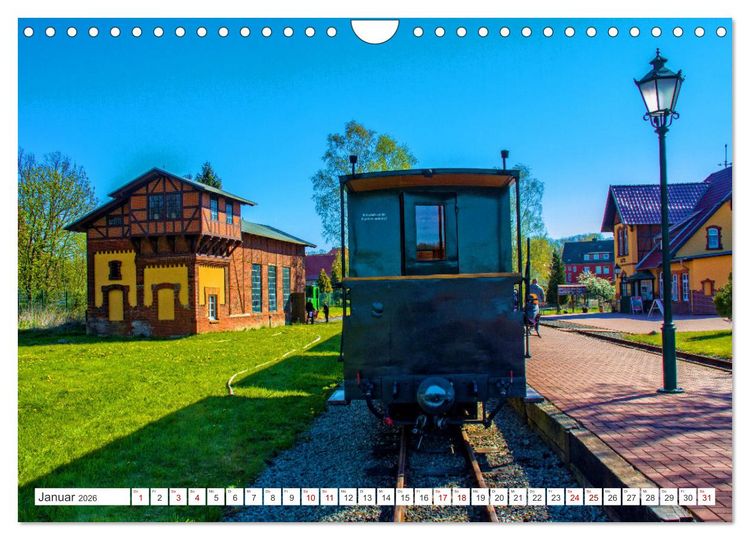 Produktbild: De L&uuml;tt Kaffeebrenner &ndash; Impressionen einer Mecklenburger Kleinbahn (Wandkalender 2026 DIN A4 quer), CALVENDO Monatskalender