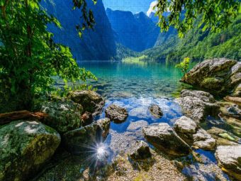 Produktbild: CALVENDO Puzzle Obersee mit Fischunkelalm in der Ferne | 1000 Teile Lege-Gr&ouml;&szlig;e 64x48cm Foto-Puzzle f&uuml;r gl&uuml;ckliche Stunden