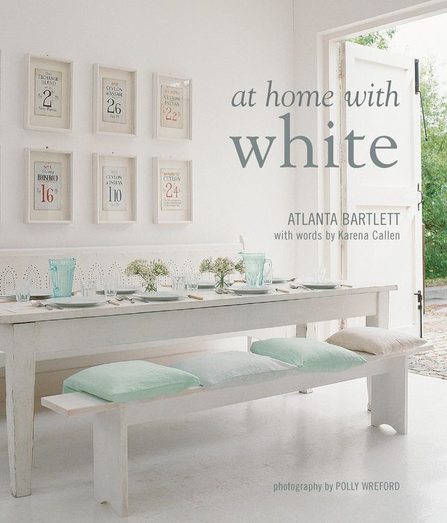 Produktbild: At Home with White