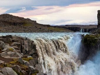 Produktbild: CALVENDO Puzzle Dettifoss Island - St&auml;rkster Wasserfall Europas | 1000 Teile Lege-Gr&ouml;&szlig;e 64x48cm Foto-Puzzle f&uuml;r gl&uuml;ckliche Stunden