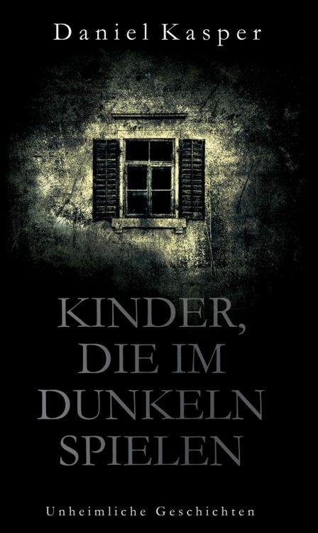 Produktbild: Kinder, die im Dunkeln spielen
