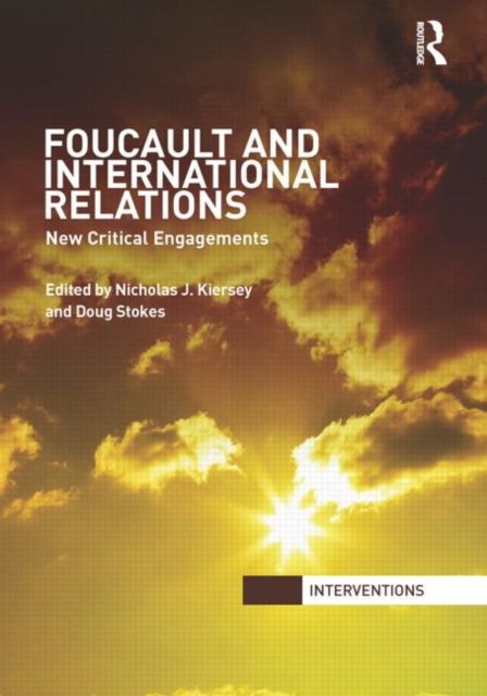 Produktbild: Foucault and International Relations
