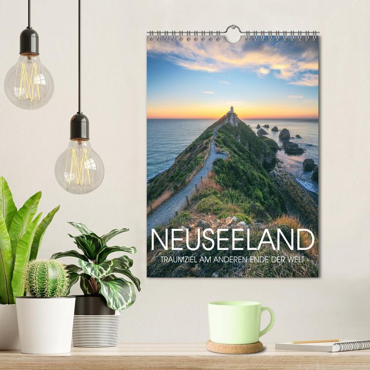 Produktbild: NEUSEELAND - TRAUMZIEL AM ANDEREN ENDE DER WELT (Wandkalender 2026 DIN A4 hoch), CALVENDO Monatskalender