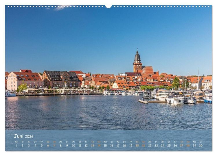Produktbild: Zwischen See und Himmel - Waren (M&uuml;ritz) im Wandel der Jahreszeiten (hochwertiger Premium Wandkalender 2026 DIN A2 quer), Kunstdruck in Hochglanz