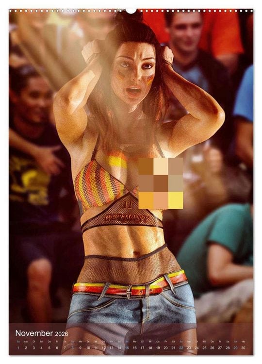 Produktbild: SEXY FUSSBALLFANS - DIE HEISSESTEN FAN-GIRLS DER WELT (hochwertiger Premium Wandkalender 2026 DIN A2 hoch), Kunstdruck in Hochglanz