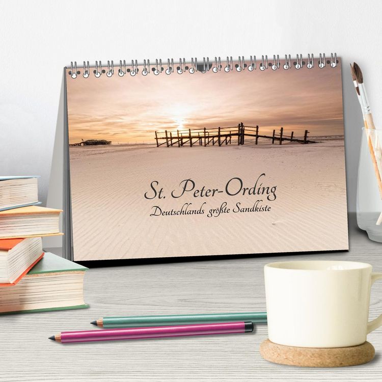 Produktbild: St. Peter-Ording. Deutschlands gr&ouml;&szlig;te Sandkiste (Tischkalender 2026 DIN A5 quer), CALVENDO Monatskalender