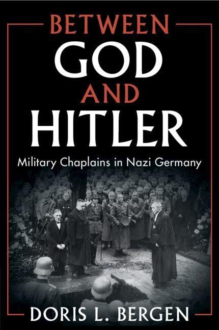 Produktbild: Between God and Hitler