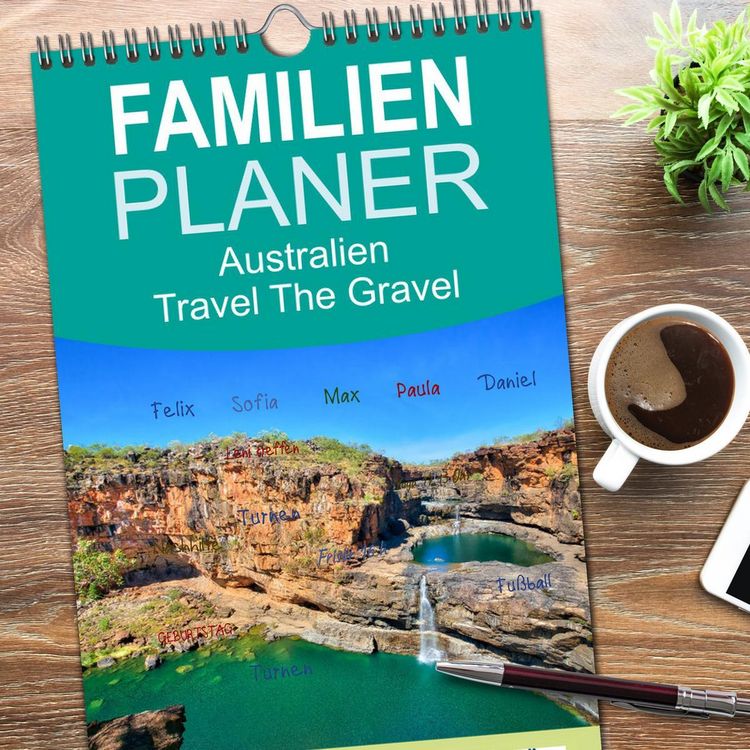 Produktbild: Familienplaner 2026 - Australien - Travel The Gravel mit 5 Spalten (Wandkalender, 21 x 45 cm) CALVENDO