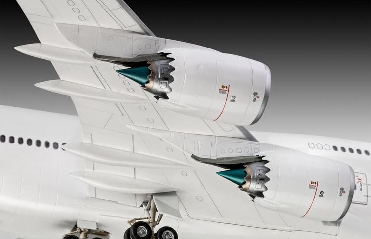 Produktbild: Revell 03891 Boeing 747-8 Lufthansa \"New Livery\" Flugmodell Bausatz 1:144
