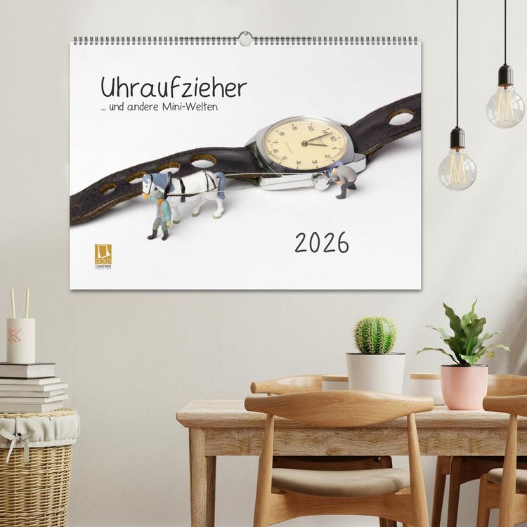 Produktbild: Uhraufzieher ... und andere Mini-Welten (Wandkalender 2026 DIN A2 quer), CALVENDO Monatskalender