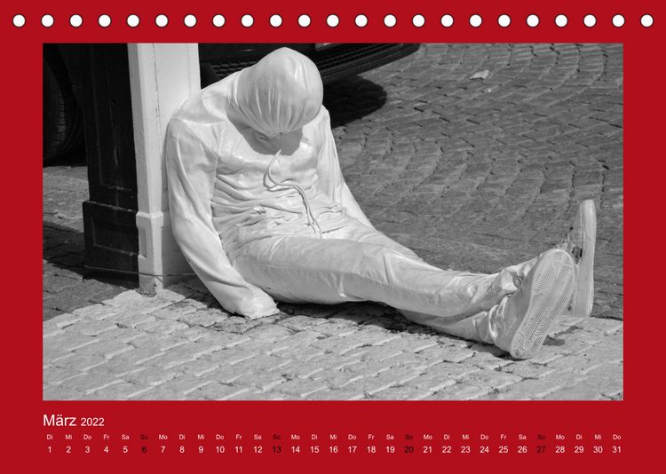 Produktbild: Stra&szlig;enk&uuml;nstler. Impressionen in schwarz-wei&szlig; (Tischkalender 2022 DIN A5 quer)