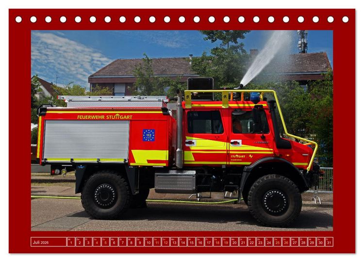 Produktbild: Unimog bei der Feuerwehr (Tischkalender 2026 DIN A5 quer), CALVENDO Monatskalender
