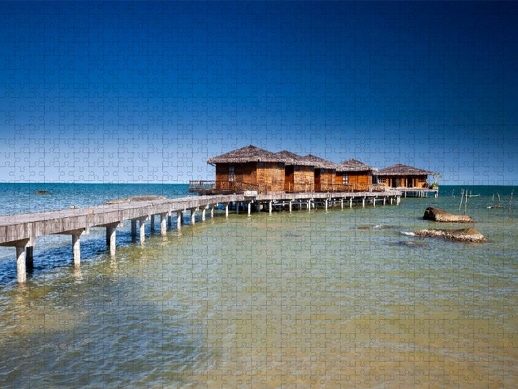 Produktbild: CALVENDO Puzzle Bungalows des Rocks Beach Boutique Resort, Insel Phu Quoc, Phu Quoc, Vietnam, Asien | 1000 Teile Lege-Gr&ouml;&szlig;e 64x48cm Foto-Puzzle f&uuml;r gl