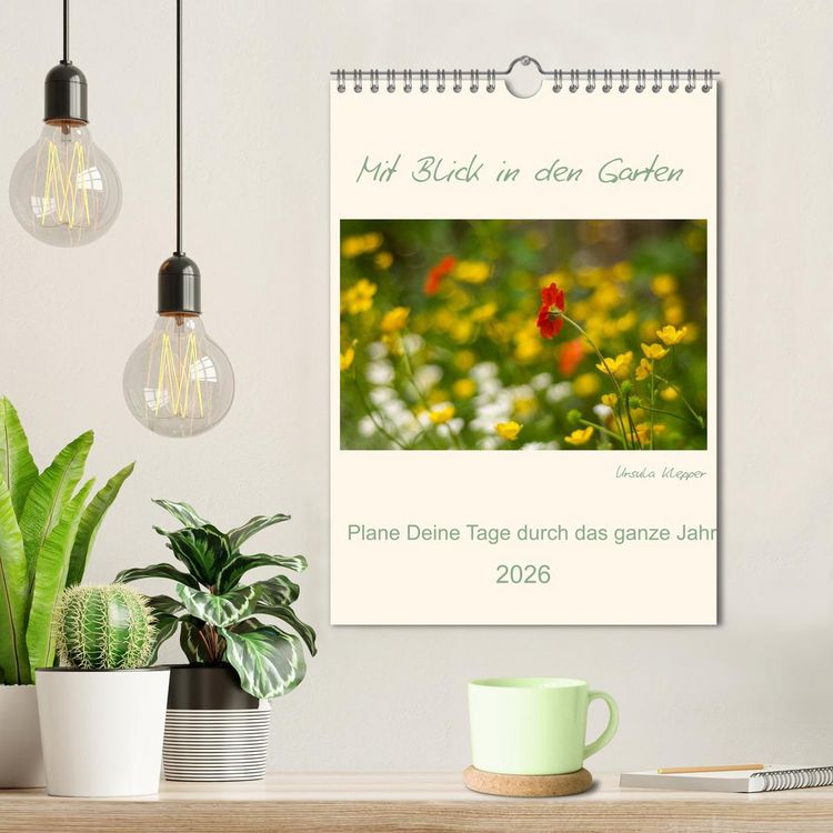 Produktbild: Mit Blick in den Garten (Wandkalender 2026 DIN A4 hoch), CALVENDO Monatskalender