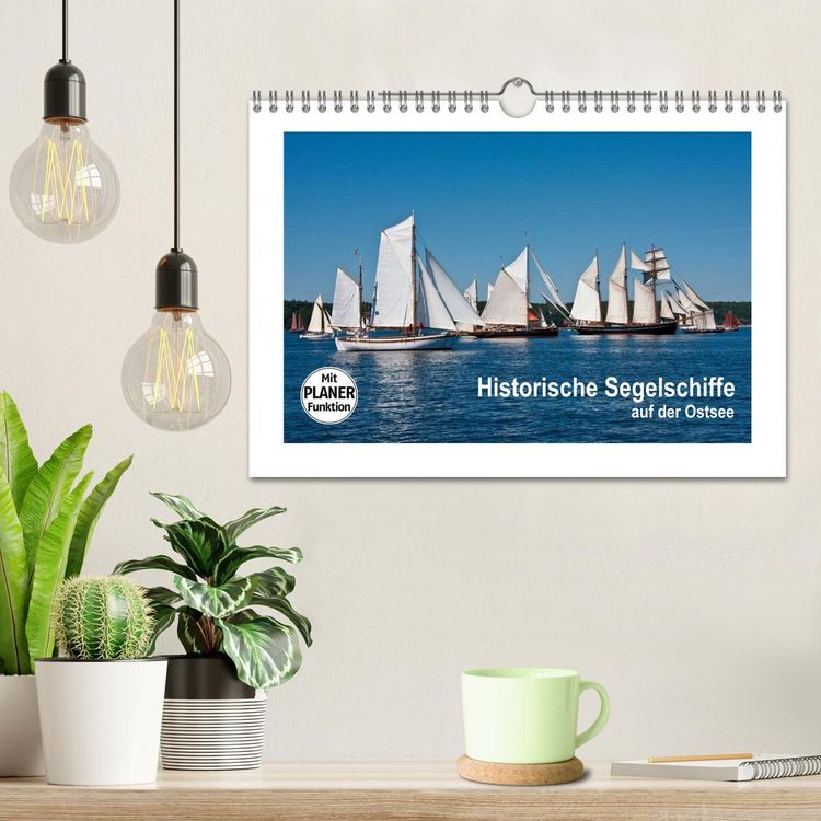 Produktbild: Historische Segelschiffe auf der Ostsee (Wandkalender 2026 DIN A4 quer), CALVENDO Monatskalender