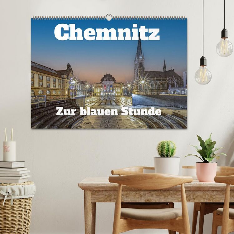 Produktbild: Chemnitz zur blauen Stunde (Wandkalender 2026 DIN A2 quer), CALVENDO Monatskalender